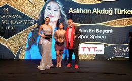 BURHAN AKDAĞ VE KIZI ASLIHAN AKDAĞ TÜRKER AYNI GECEDE ÖDÜL ALDI..