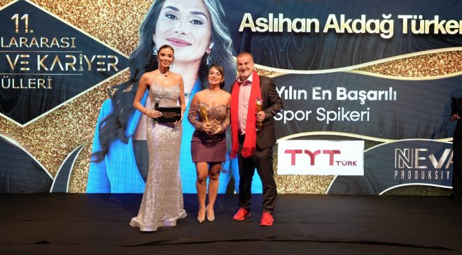 BURHAN AKDAĞ VE KIZI ASLIHAN AKDAĞ TÜRKER AYNI GECEDE ÖDÜL ALDI..