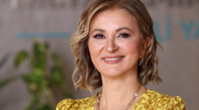 Saçlarınızın yorgun ve yıpranmış görünmesine izin vermeyin!