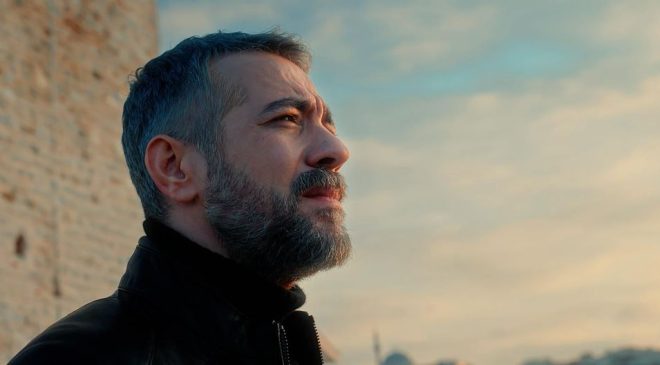 RESUL DİNDAR’DAN AŞK ŞARKISI…