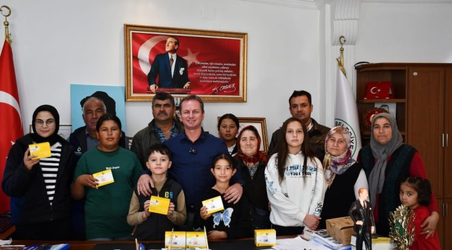 Gülnar’daki Tıp-1 Diyabet hastası çocukların libre sensör şeker ölçüm cihazı 1 yıl boyumca Gülnar Belediyesinden hediye.