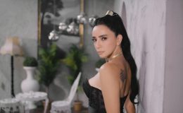 Öykü Gürman’dan yeni tekli “Bak Hepsi Bu”