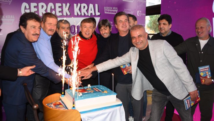 Tanju Çolak’ı Sanat ve Spor Dünyasından Dostları Kitap Lansmanında Yalnız Bırakmadı