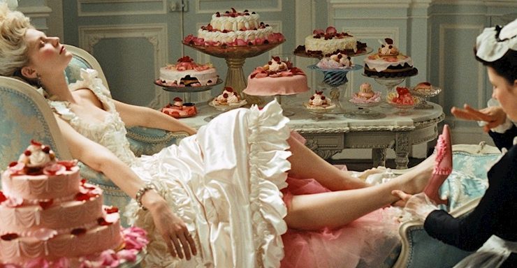 Yemekten Sonra Tatlı İsteği Neden Artar ve Nasıl Kontrol Edilir?