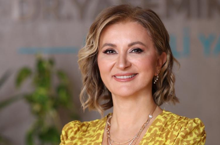 Saçlarınızın yorgun ve yıpranmış görünmesine izin vermeyin!