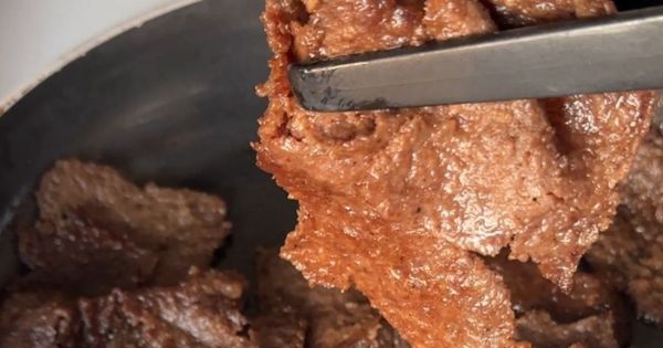 Viral Tarif: Yağlı Kağıtta Kıymadan Yaprak Döner- modagirdim.com