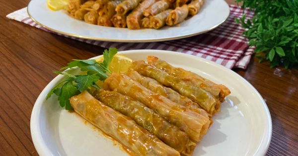Hem de Etli: Lahana Sarması Tarifi – modagirdim.com