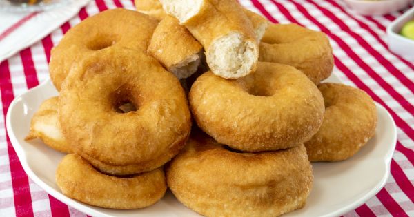 Kahvaltının Pofuduk İsmi: Pişi – modagirdim.com