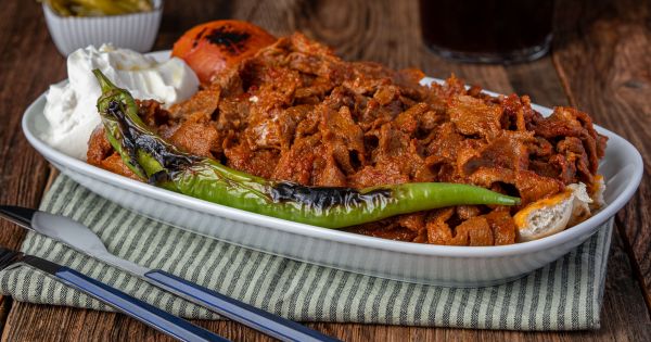 Dakikalar İçinde Hazır: Hazır Dönerden İskender – modagirdim.com