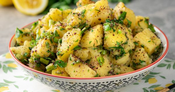 En Pratik ve Lezzetli Haliyle: Patates Salatası – modagirdim.com