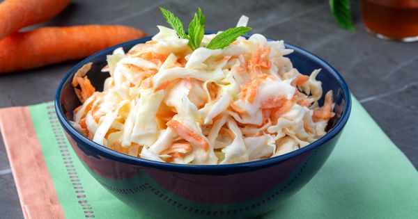 Evde de Yapılır: Coleslaw (Lahana Salatası) Tarifi – modagirdim.com