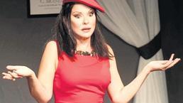 Fransız komedisiyle turne yolcusu