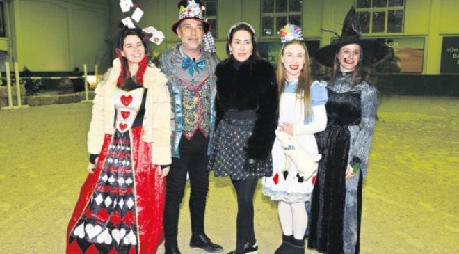 Kemer Country’de renkli kutlama