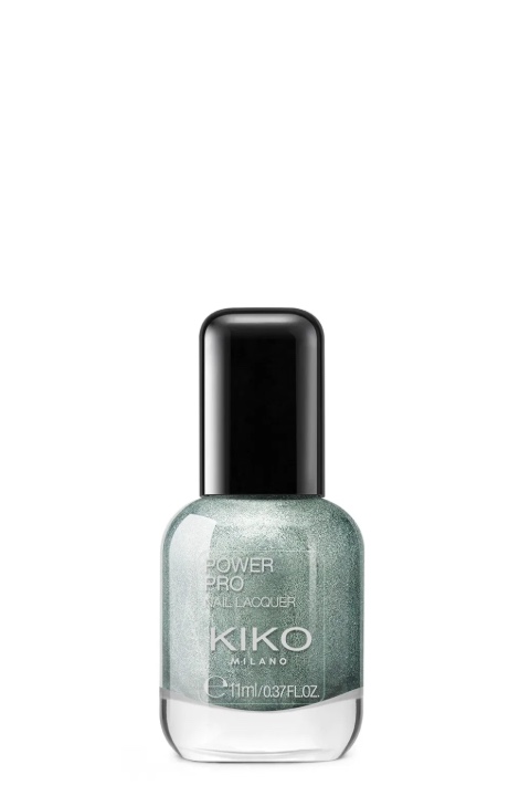 Tırnaklarda Metal Etki: 