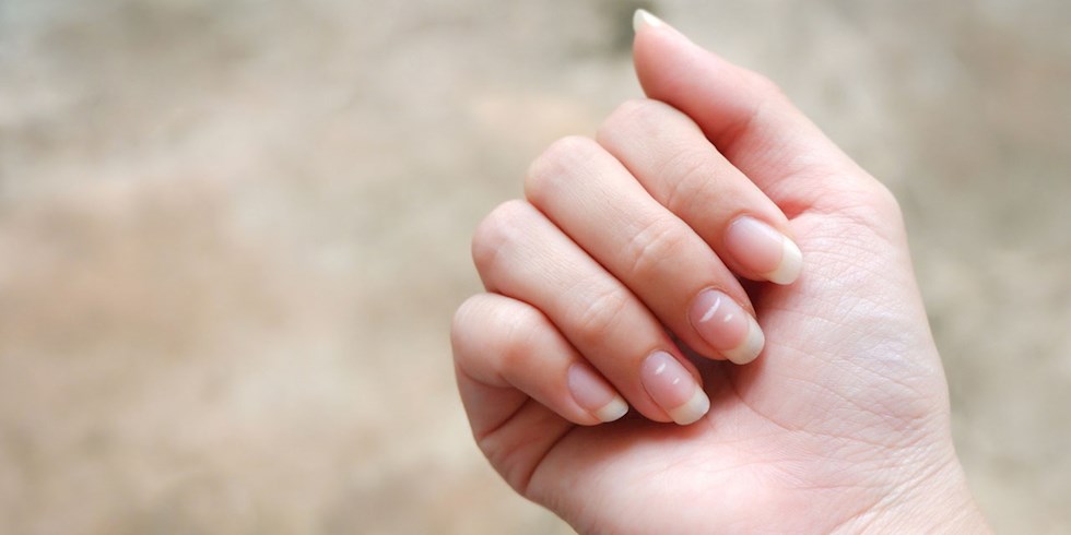 TIRNAKTA BEYAZ LEKE NEDEN OLUR? 9 OLASI SEBEP