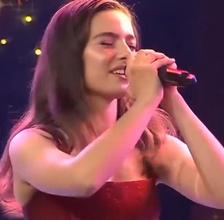 O Ses Türkiye Yılbaşı Özelin fragmanına damga vurdu Ava Yamana övgüler yağdı