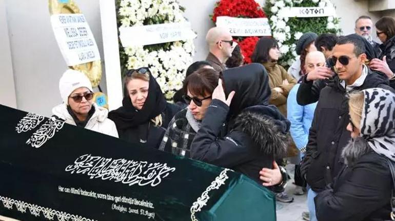 Önce annesi şimdi de halası... Ünlü oyuncunun acı günü