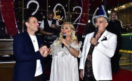 Boğaz’ın İncisi Yakomoz Restaurant’ta Unutulmaz Yılbaşı Gecesi
