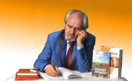 Çiftçi Şair Ramazan Sevgili: “Elimden Gelse, Her Karış Toprağa Buğday Eker Gibi Kitap Ekerdim”