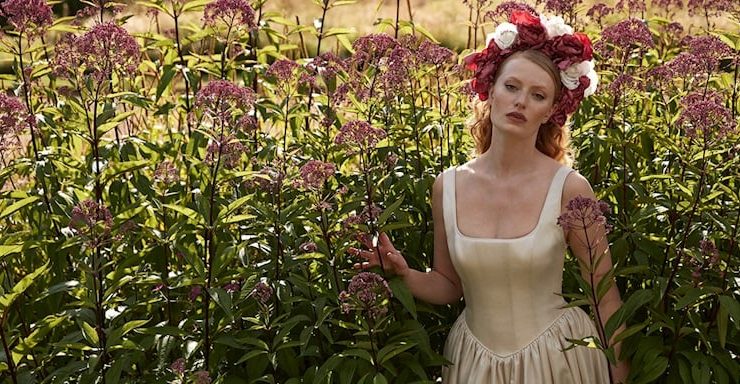 Parfüm Aileleri 101: Hangi Kokular Hangi Ruh Haline Uyum Sağlar?