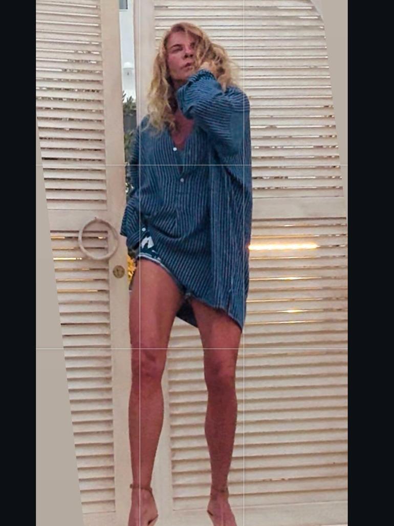 Biricik Sudenden Bebek Otel yorumu Biz ortaokuldayken otelin terasına gidip...