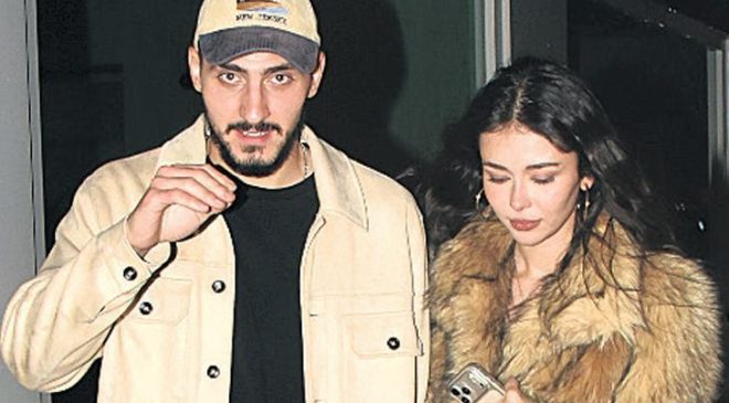 ‘Aşk yok arkadaşız’