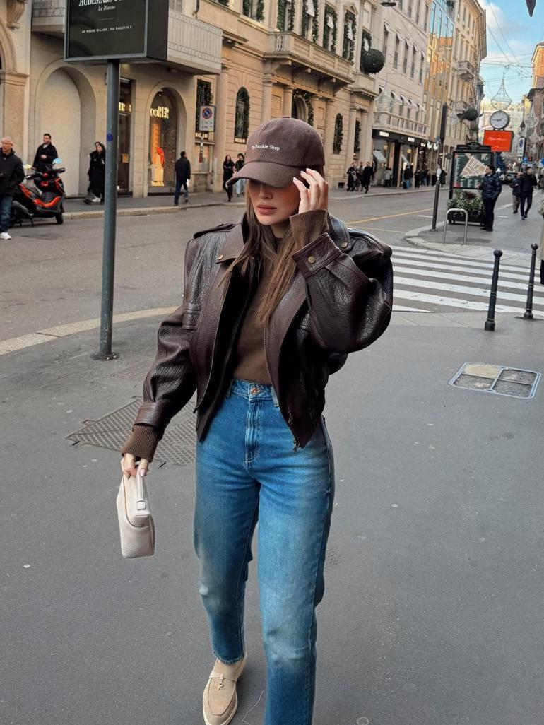 Futbolcu ile mesajlarını ifşalamıştı Danla Bilic: Helallik isteyeceğim