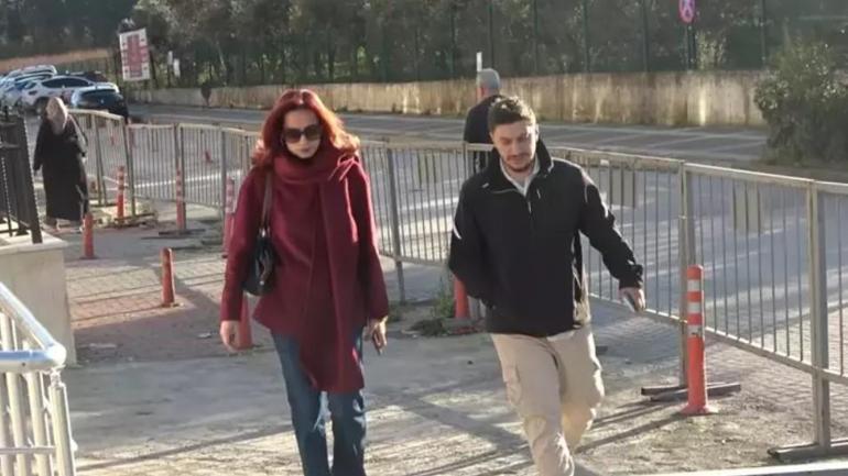 Güllünün oğlu Tuğberk annesiyle WhatsApp konuşmasını paylaştı