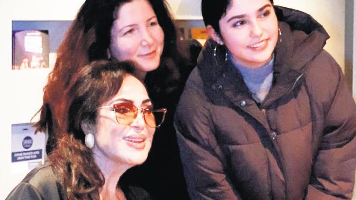 Hollanda’da sevgi seli