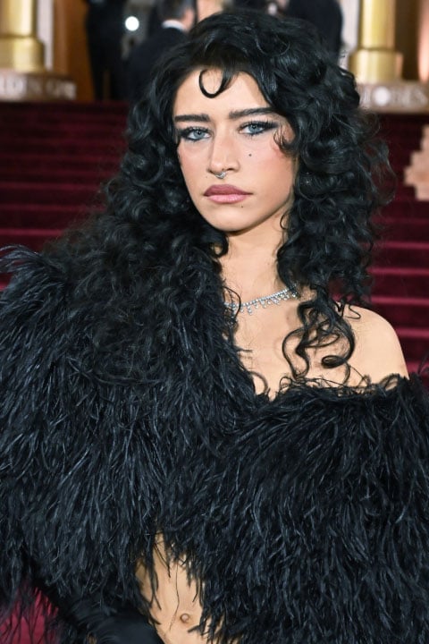 Golden Globes 2026: Öne Çıkan 5 Güzellik Portresi / 1