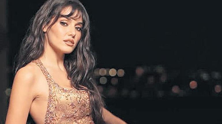 Modacı ödül gecesini yorumladı: Kırmızı halıda stil yarışı