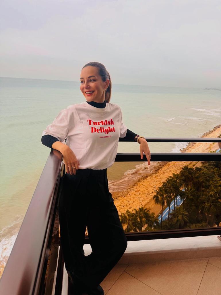 Sedef Avcı yeni yaşına girdi Kıvanç Kasabalıdan romantik paylaşım