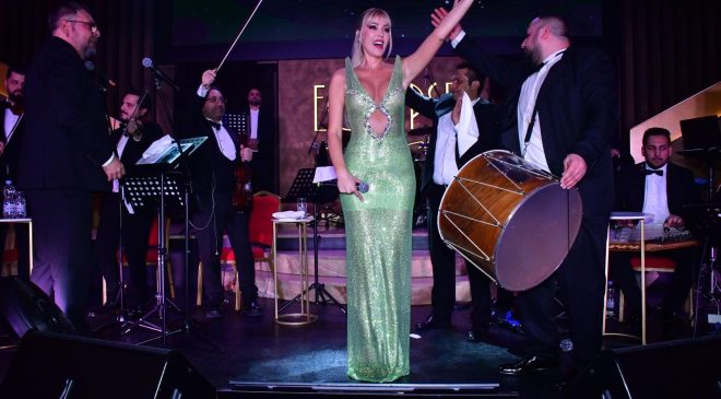 Petek Dinçöz Batum’u Salladı: “14 Şubat’ın En Şık Kadını Benim!”