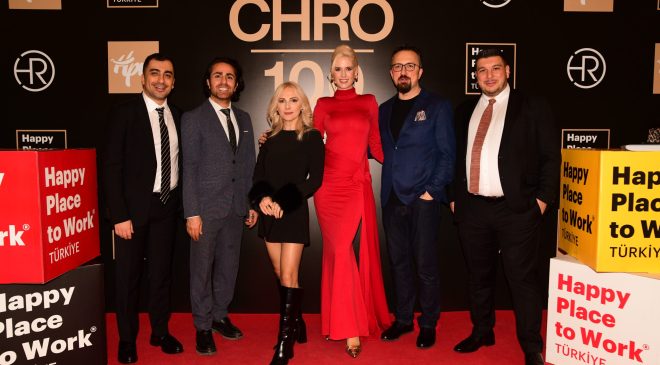 Wilma Elles’ten 100 ödül! Gecenin yıldızı Wilma Elles oldu…