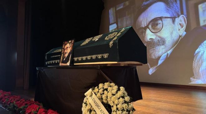 82 yaşında yaşama veda etmişti! Yazar Necati Tosuner son yolculuğuna uğurlandı