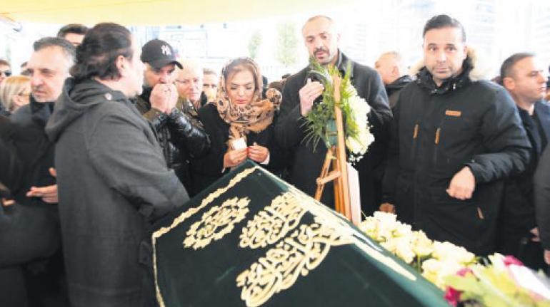 ‘Gülümsemeyi öğreten insan’a veda