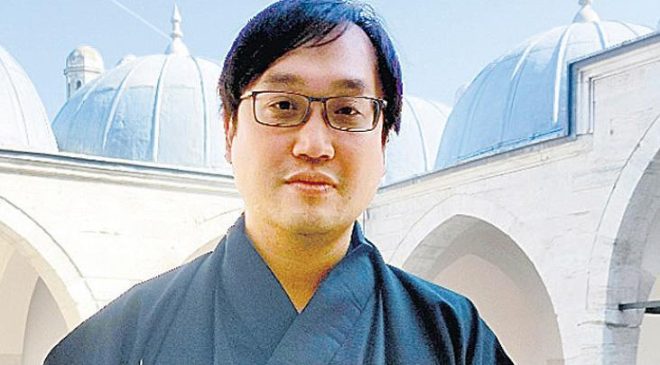 Kayyim Naoki Yamamoto konuk oluyor