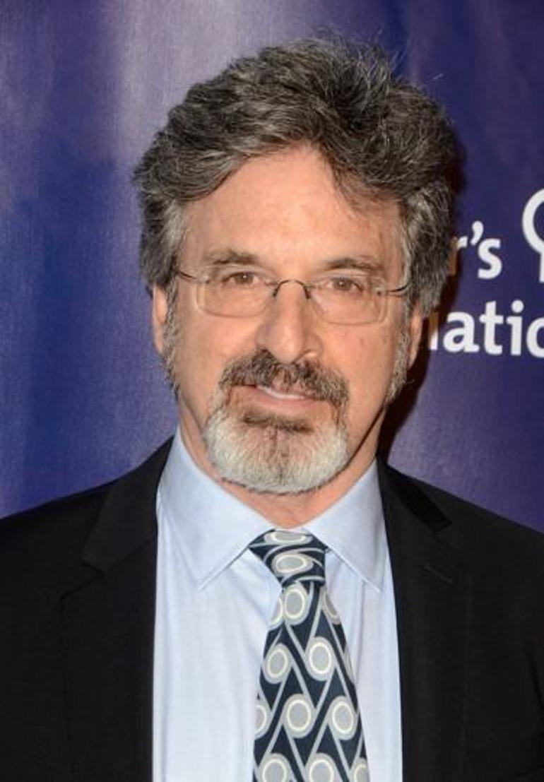 Meğer 20 yıldır hastalıkla mücadele ediyormuş: Ünlü oyuncu hayatına son verdi