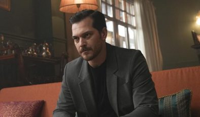 Siz hepiniz, Eşref Tek! Kardeşlikten, ihanete…