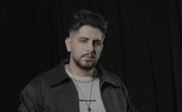 İş dünyasındaki başarılarını müzikle taçlandırmaya hazırlanan Derkan, iddialı bir çıkışla müzik kariyerine adım attı.