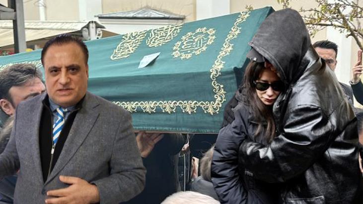 3 gün önce hayatını kaybetmişti! Erol Köse'nin kızı Dijan Köse'den duygusal paylaşım