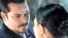 Eşref’e şarkılı gönderme