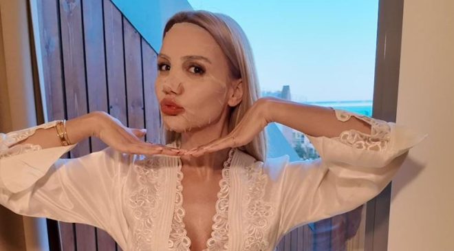 Zeynep Bozkaya’nın Işıltısının Sırrı: Güzelliğiyle Yeni Bir İş Birliği!