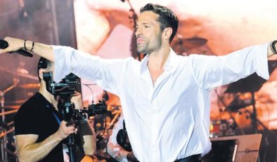 Argiros Harbiye’yi sevdi