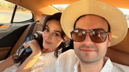 Bayramda aşk dolu poz! Esra Bilgiç ve sevgilisi Faruk Sabancı'dan romantik kare