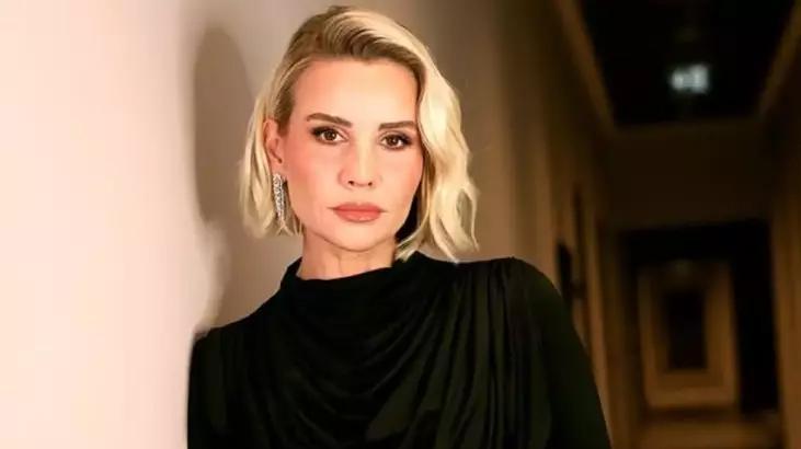 Canlı yayın öncesi talihsiz kaza! Esra Erol'un yüzü yandı