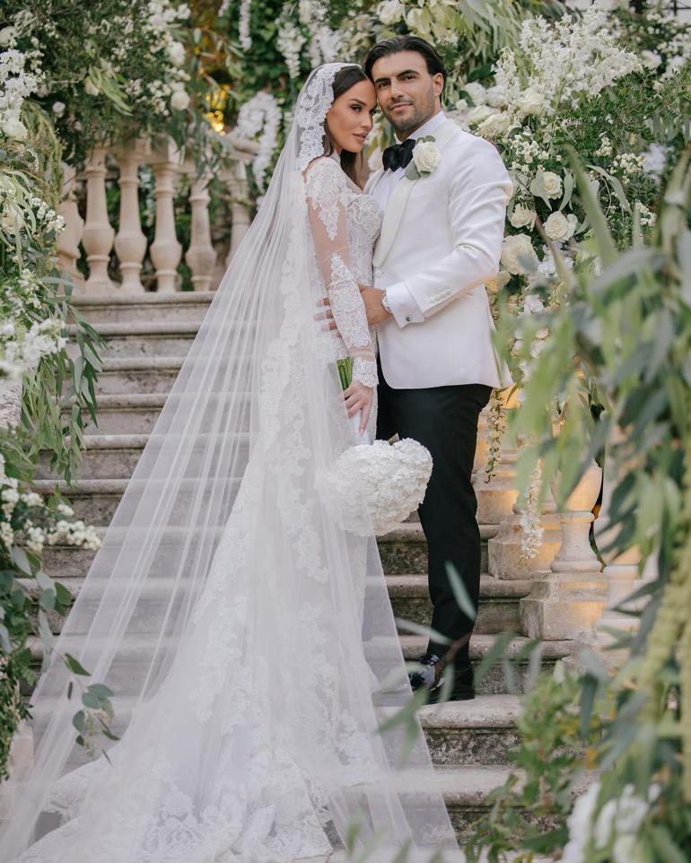 Dubaide panik: İran füzesi lüks otele isabet etti Ünlü isimler mahsur kaldı