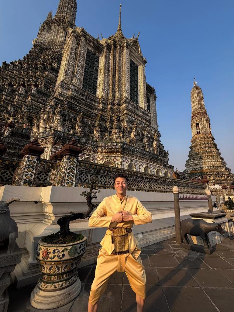 Enes Batur 3 yıl sonra YouTubea geri döndü: Yaşadığı zorlu günleri anlattı Adeta delirdim