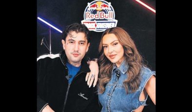 Hadise ile Motive karşı karşıya
