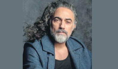 Hem yönetmen hem oyuncu